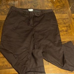 Van Heusen stretchy capris